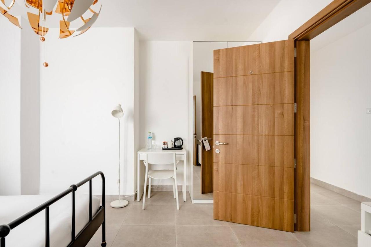 Casa Leon Malta Hotel Saint Julian's ภายนอก รูปภาพ